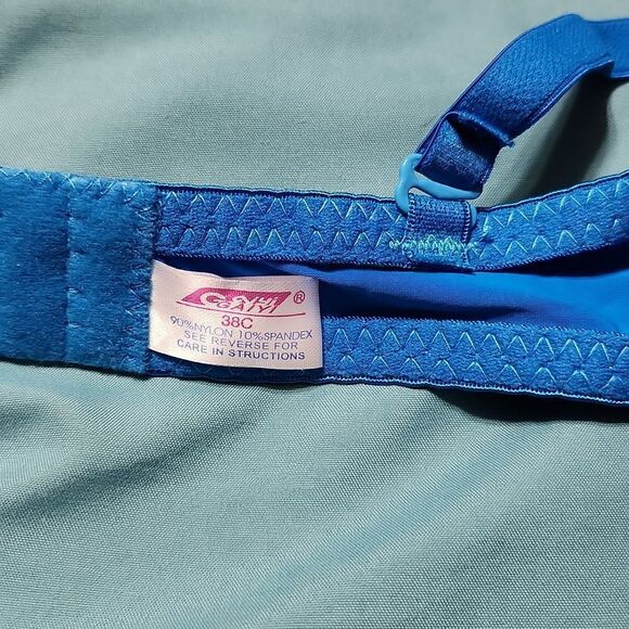 Gorgeous Bra - Picture 4 of 4